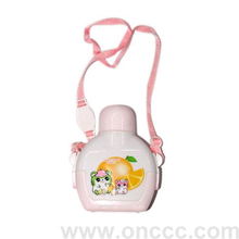 白色花紋杯子 艷陽天日用百貨在義烏國際商貿(mào)城的日常魅力